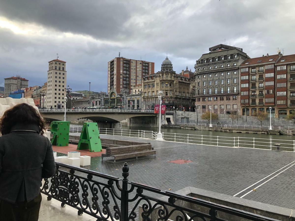 Apartamento minimalista en el corazón de Bilbao Bilbau Exterior foto